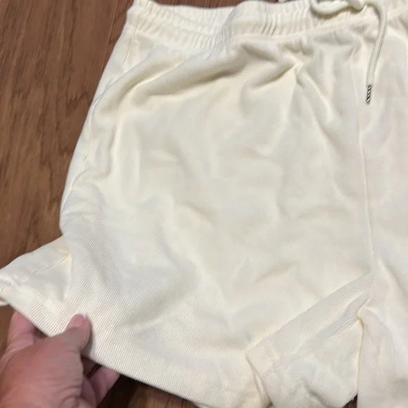 Bundle of two Buffalo brand shorts - Picture 4 of 4